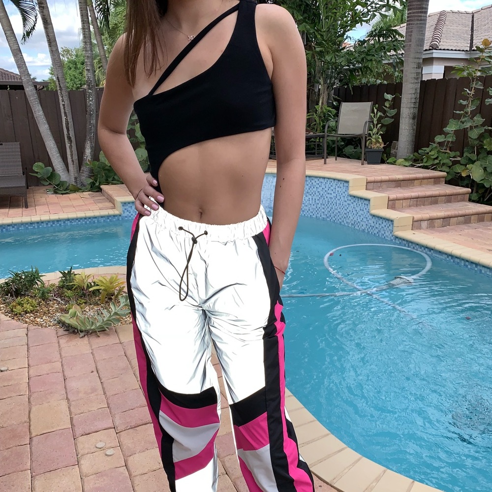 Joggers - Picture 2 of 2